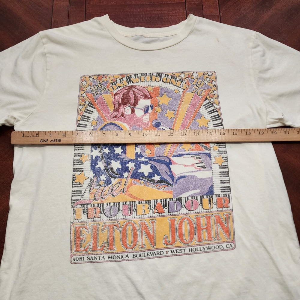 Elton John T Shirt Mens L Cream Troubadour 1970 Live Graphic Cotton Concert Tee - Picture 7 of 10